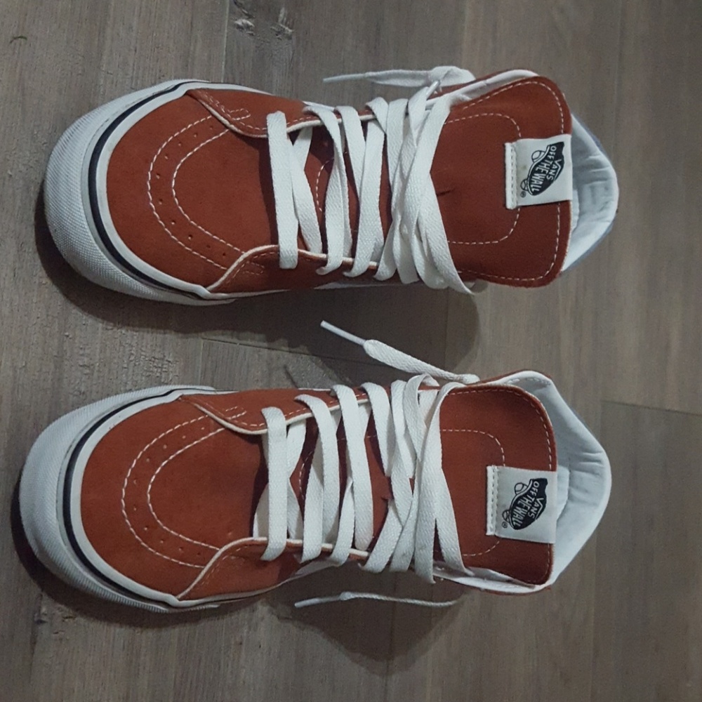 Vans hi top